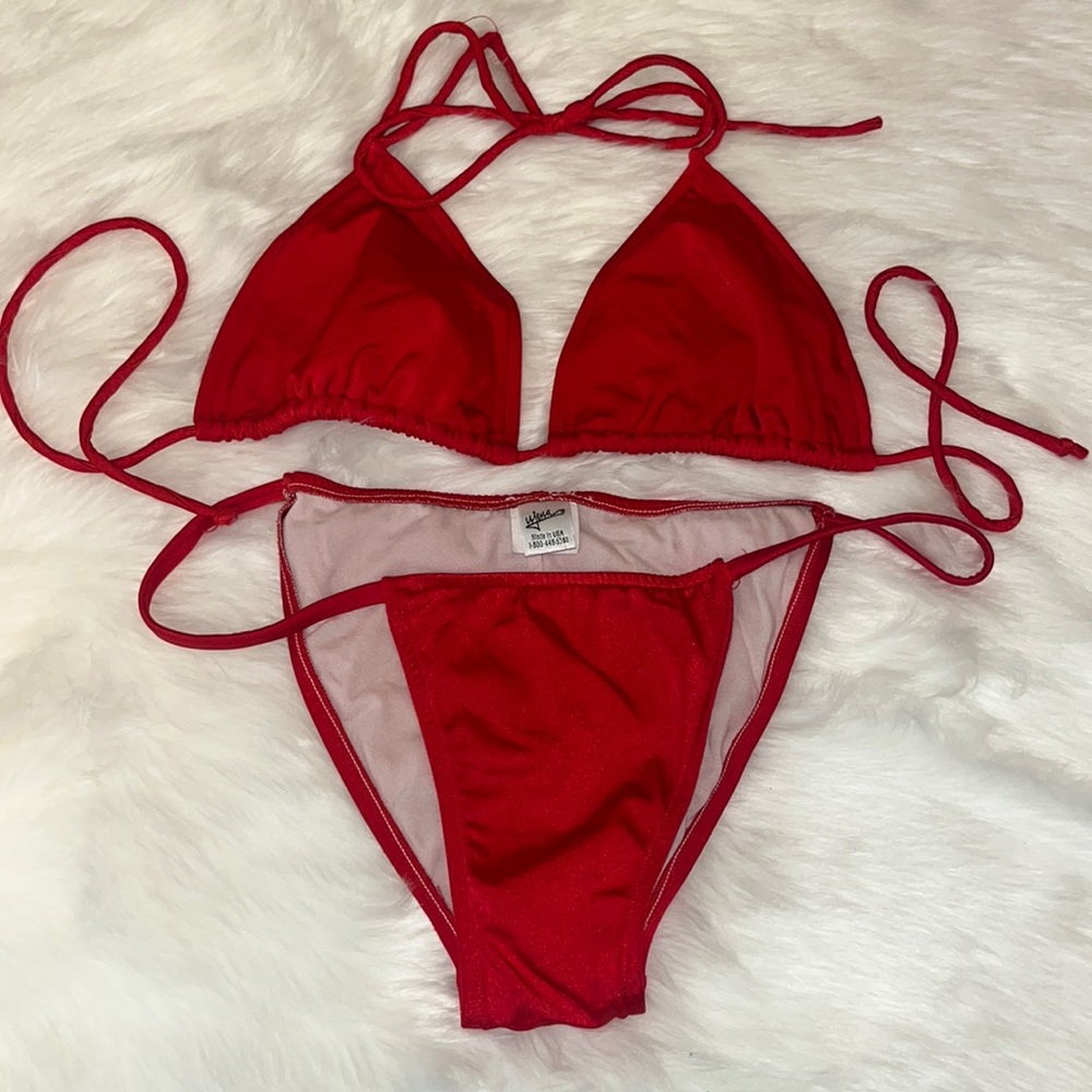 Ujena Plus Size Bikini Top & Bottom